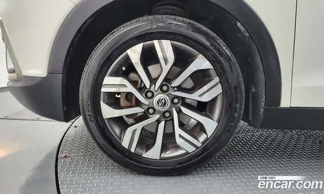 SsangYong TIBOLI 2018 1.6 автомат (гидро), миниатюра 4