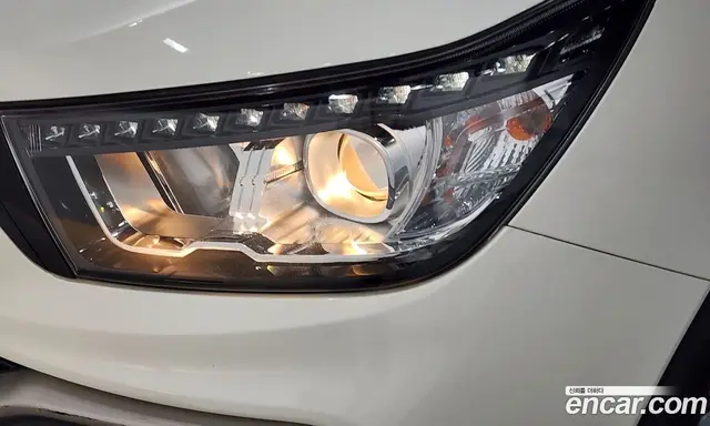 SsangYong TIBOLI 2018 1.6 автомат (гидро), миниатюра 7