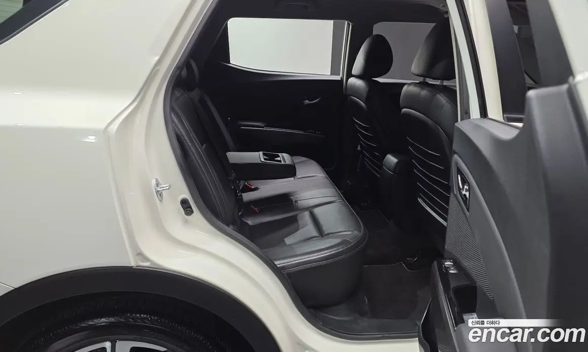 SsangYong TIBOLI 2020 1.5 автомат (гидро), фото 17