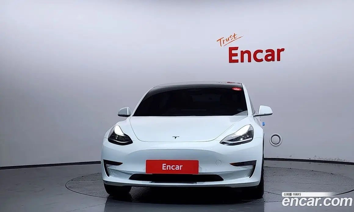Tesla Model 3 2020 0.1 автомат (гидро), фото 3 Tesla Model 3 2020 0.1 автомат (гидро), фото 3