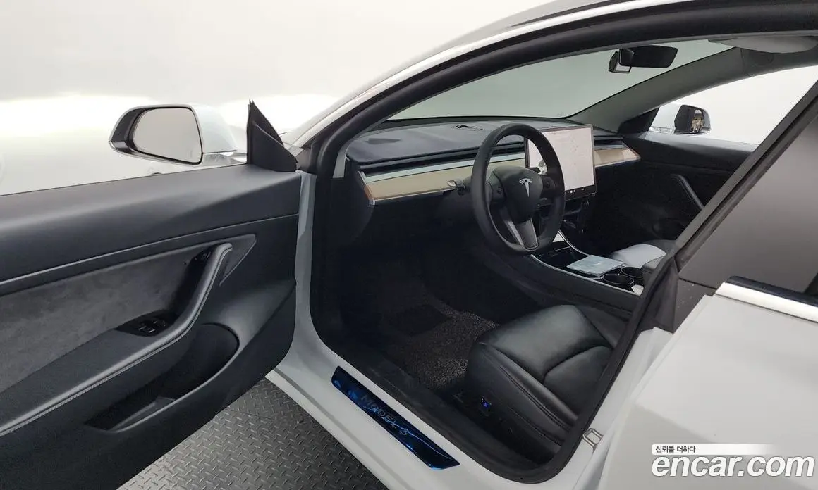 Tesla Model 3 2020 0.1 автомат (гидро), фото 10 Tesla Model 3 2020 0.1 автомат (гидро), фото 10