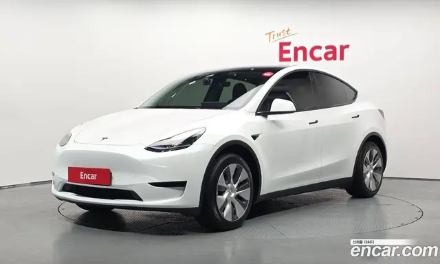 Tesla Model Y, 2023, 56 765 км