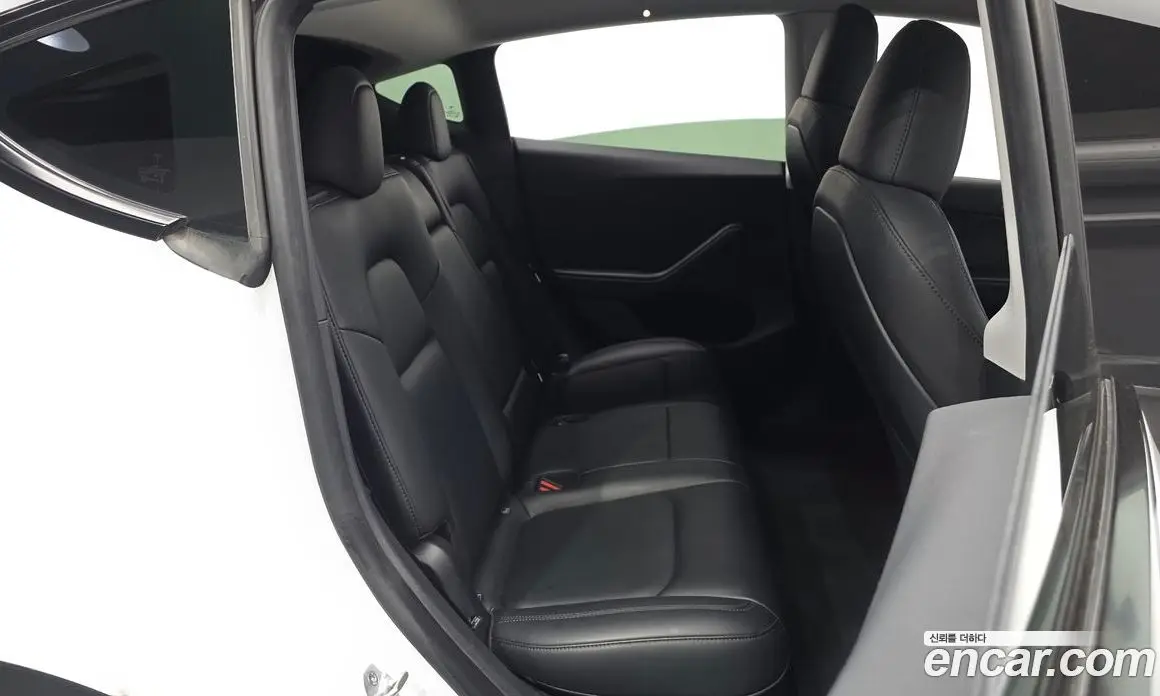 Tesla Model Y 2023 0.2 автомат (гидро), фото 17 Tesla Model Y 2023 0.2 автомат (гидро), фото 17