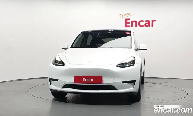 Tesla Model Y 2023 0.2 автомат (гидро), миниатюра 3 Tesla Model Y 2023 0.2 автомат (гидро), миниатюра 3