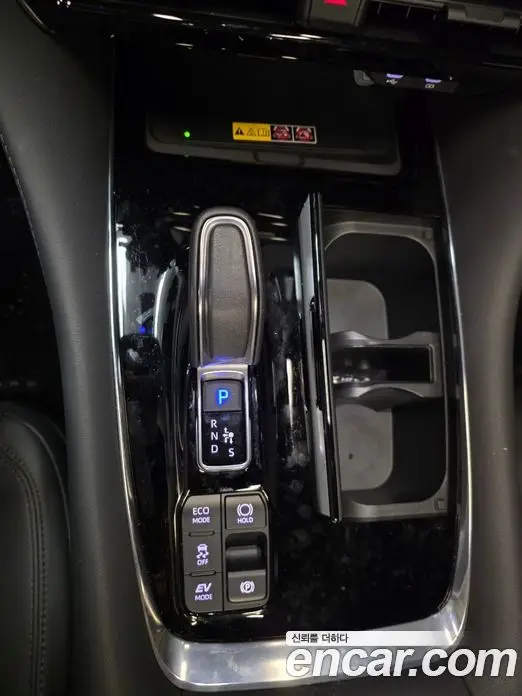 Toyota Alphard 2024 2.5 автомат (гидро), фото 6 Toyota Alphard 2024 2.5 автомат (гидро), фото 6
