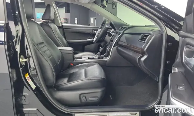 Toyota Camry 2017 2.5 автомат (гидро), миниатюра 11 Toyota Camry 2017 2.5 автомат (гидро), миниатюра 11