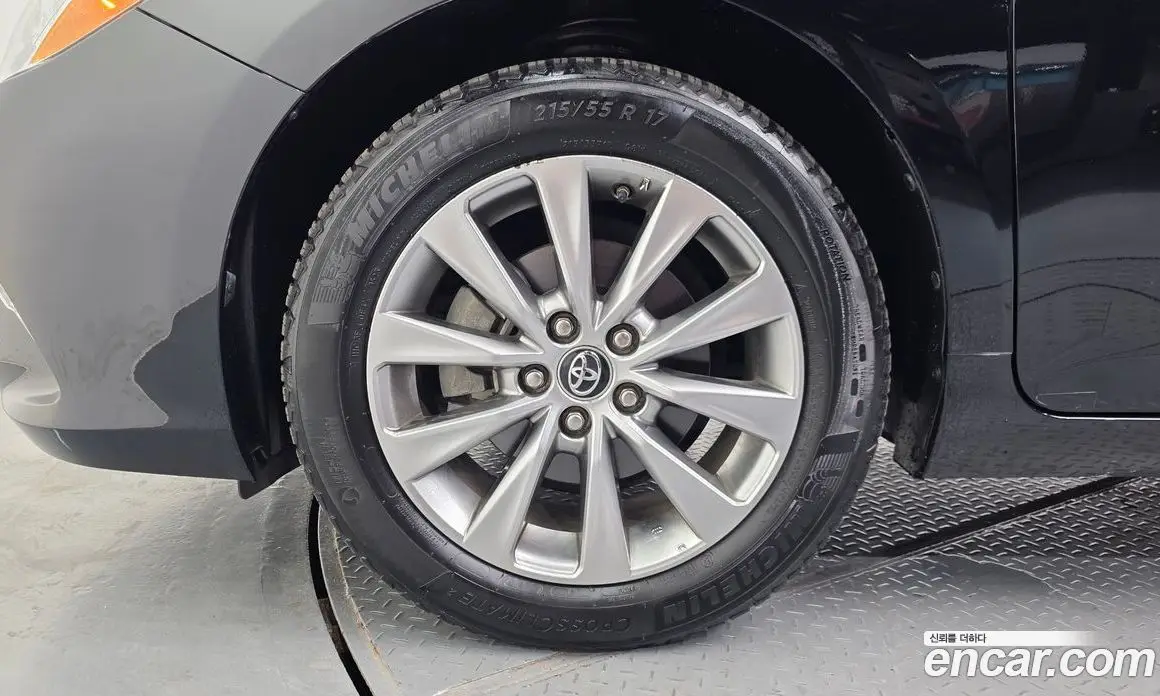 Toyota Camry 2017 2.5 автомат (гидро), фото 5 Toyota Camry 2017 2.5 автомат (гидро), фото 5