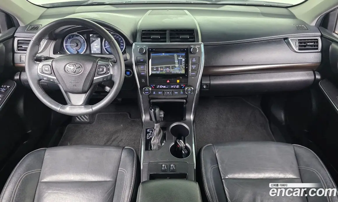 Toyota Camry 2017 2.5 автомат (гидро), фото 7 Toyota Camry 2017 2.5 автомат (гидро), фото 7
