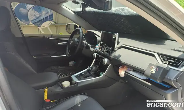 Toyota RAV4 2025 2.5 автомат (гидро), миниатюра 6 Toyota RAV4 2025 2.5 автомат (гидро), миниатюра 6