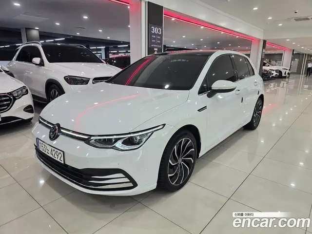 Volkswagen Golf, 2023, 51 044 км