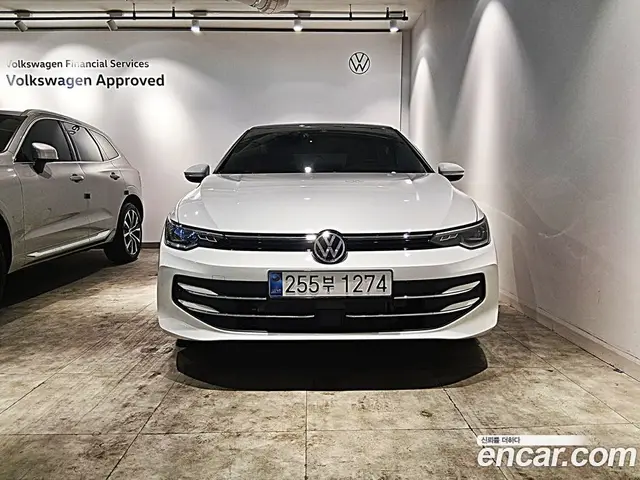 Volkswagen Golf 2025 2.0 автомат (гидро), миниатюра 2