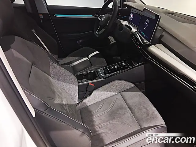 Volkswagen Golf 2025 2.0 автомат (гидро), миниатюра 11