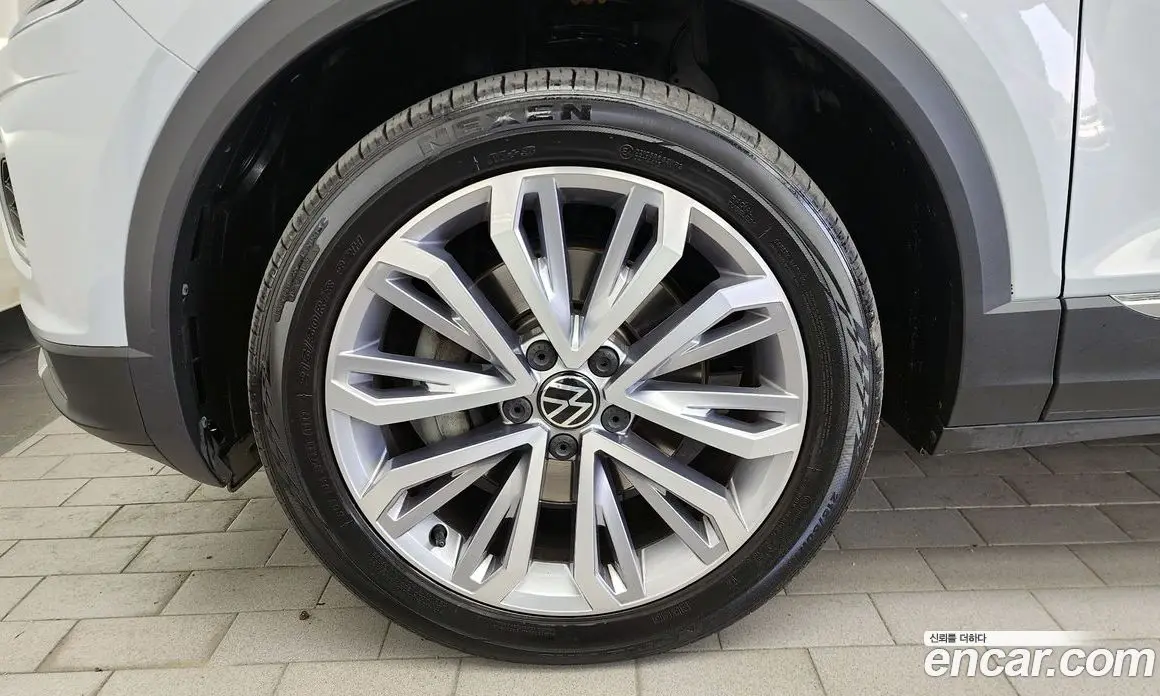 Volkswagen T-Roc 2021 2.0 автомат (гидро), фото 5
