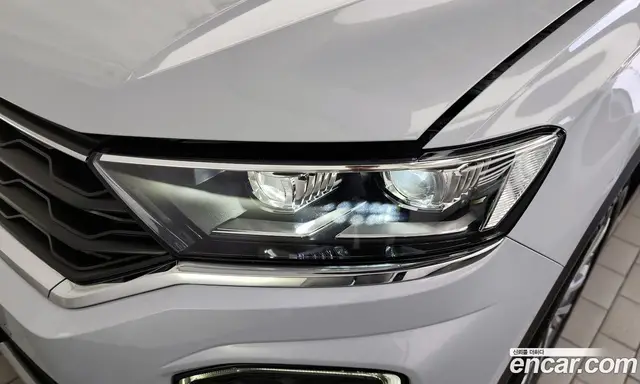 Volkswagen T-Roc 2021 2.0 автомат (гидро), миниатюра 8