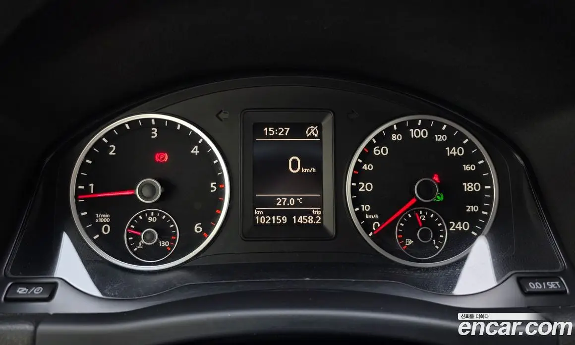 Volkswagen Tiguan 2015 2.0 автомат (гидро), фото 8