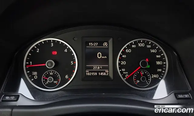 Volkswagen Tiguan 2015 2.0 автомат (гидро), миниатюра 8