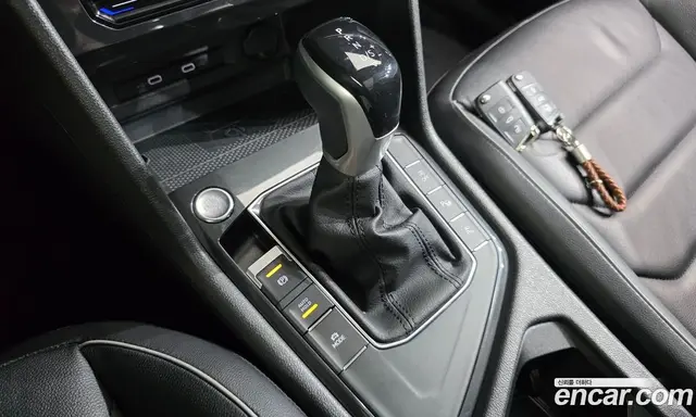Volkswagen Tiguan 2022 2.0 автомат (гидро), миниатюра 12