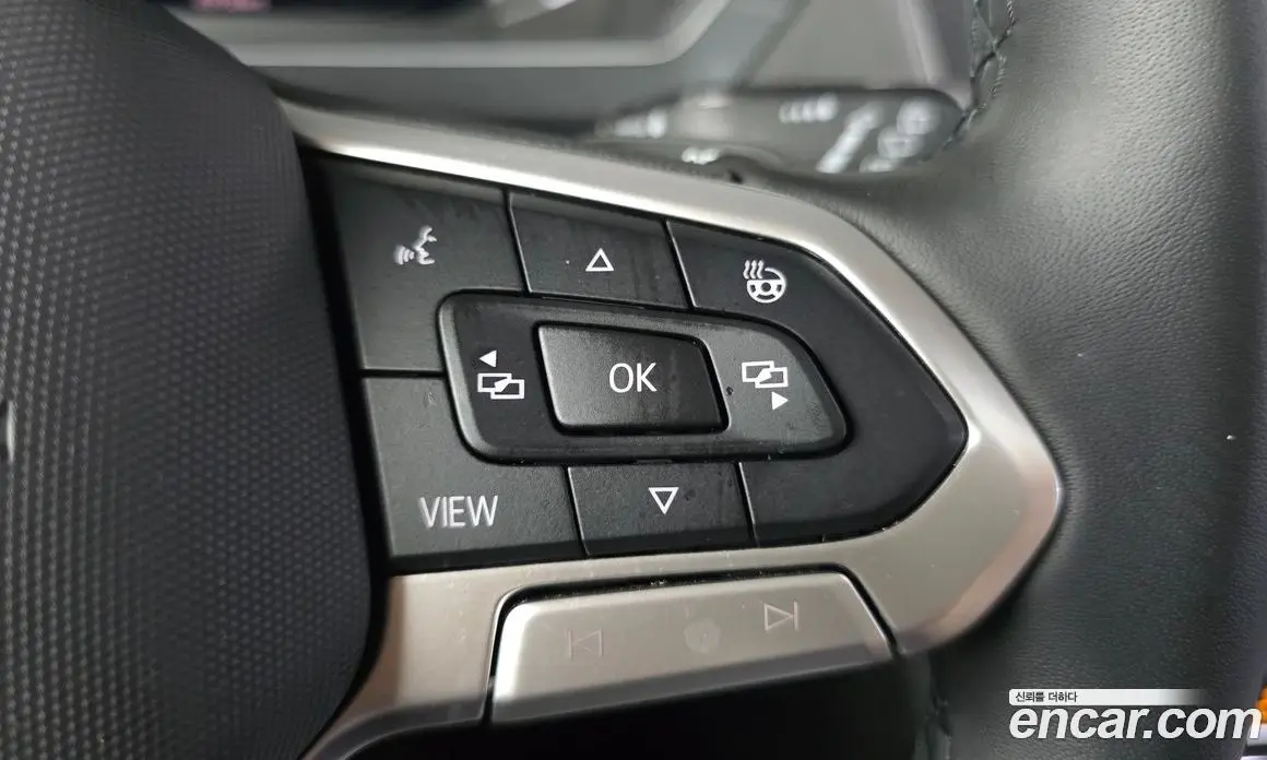 Volkswagen Tiguan 2022 2.0 автомат (гидро), фото 24