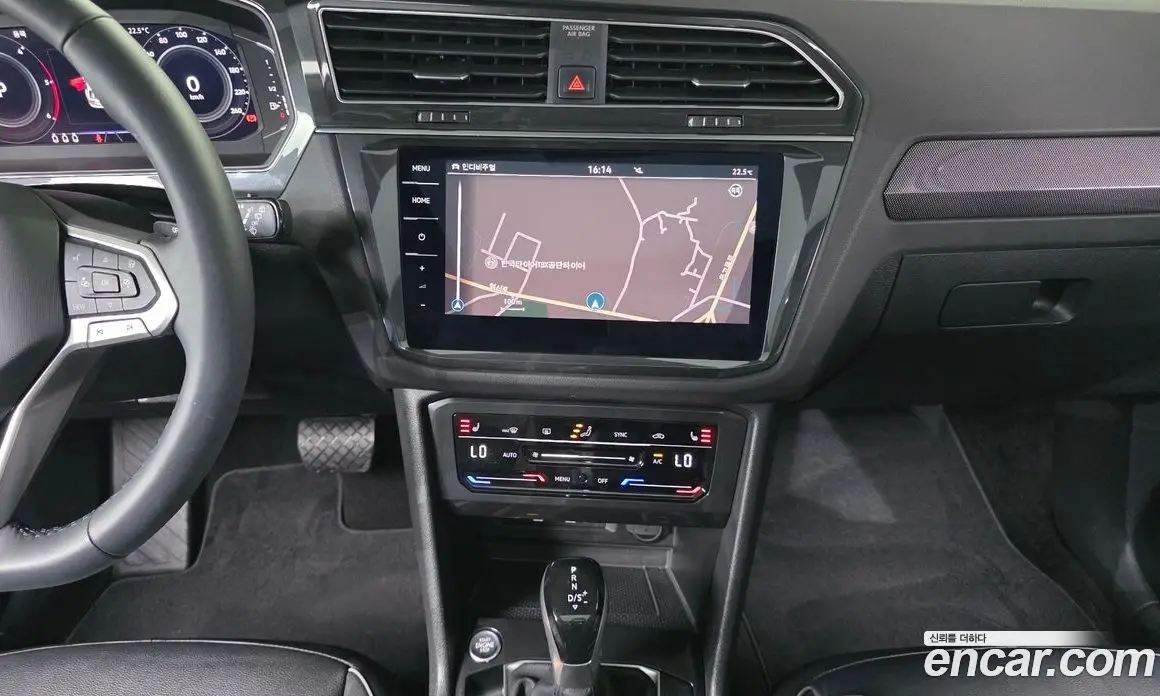 Volkswagen Tiguan 2022 2.0 автомат (гидро), фото 25