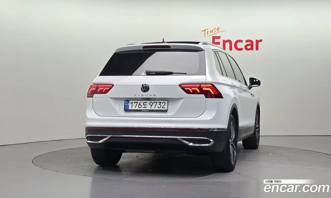 Volkswagen Tiguan 2022 2.0 автомат (гидро), фото 4