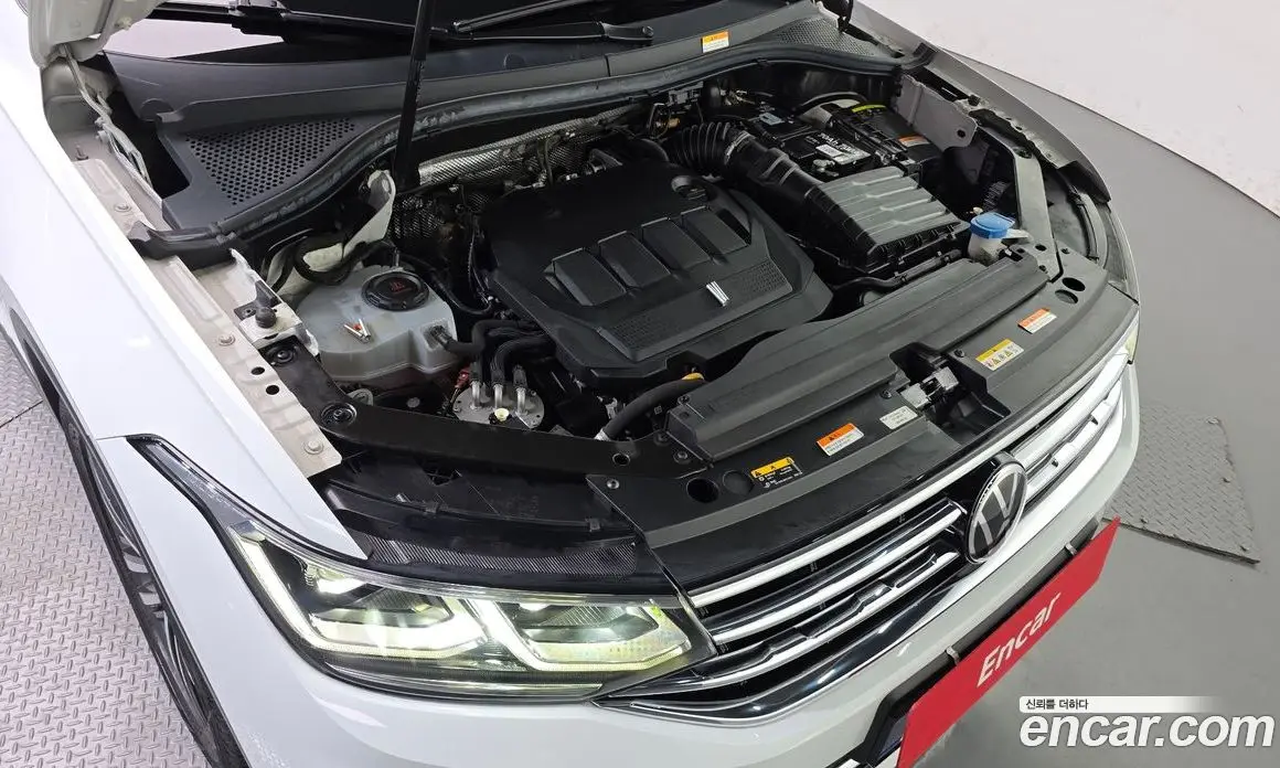 Volkswagen Tiguan 2022 2.0 автомат (гидро), фото 6