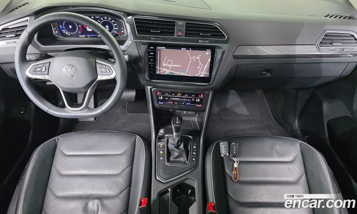 Volkswagen Tiguan 2022 2.0 автомат (гидро), фото 10