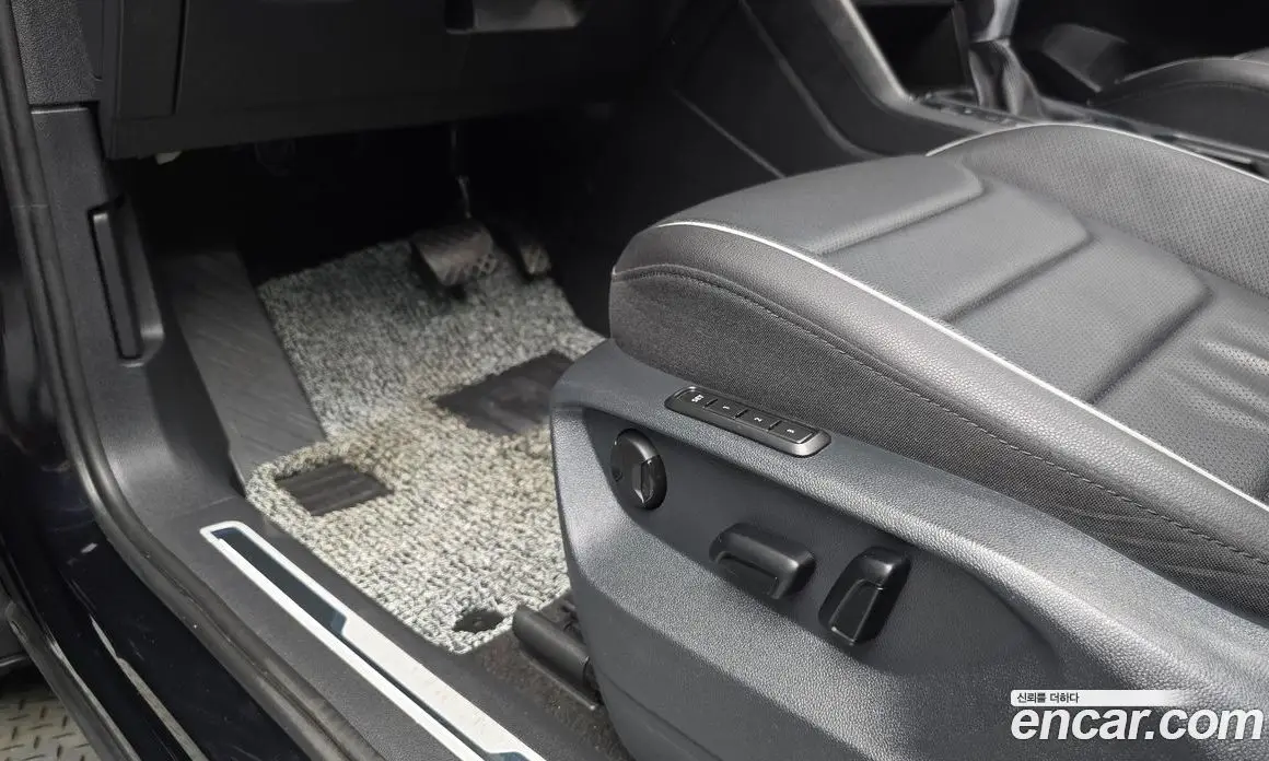 Volkswagen Tiguan 2023 2.0 автомат (гидро), фото 31