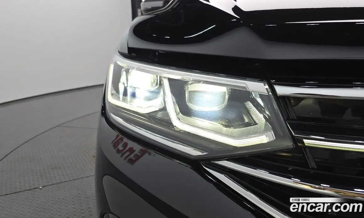 Volkswagen Tiguan 2023 2.0 автомат (гидро), фото 7