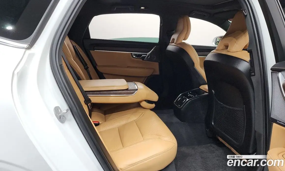 Volvo S90 2022 2.0 автомат (гидро), фото 17