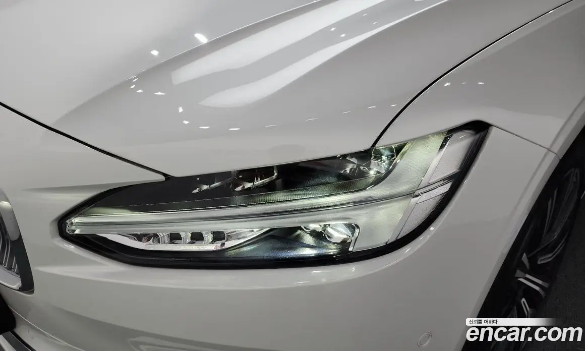 Volvo S90 2022 2.0 автомат (гидро), фото 8