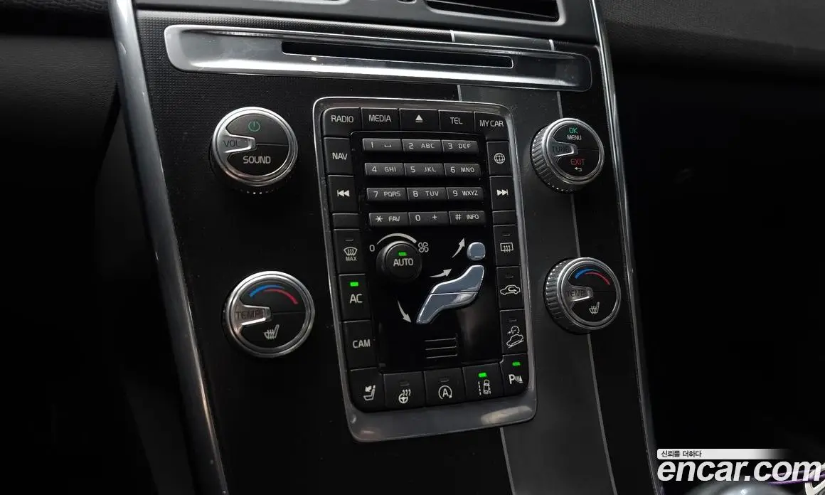 Volvo XC60 2016 2.4 автомат (гидро), фото 16
