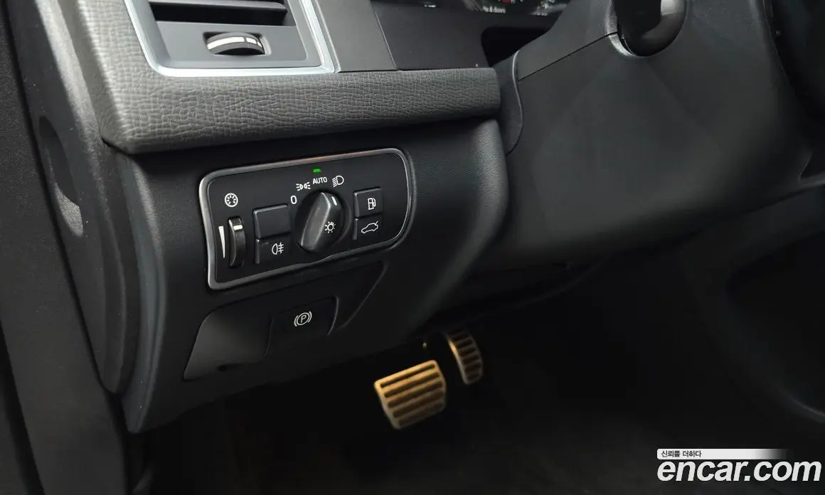 Volvo XC60 2016 2.4 автомат (гидро), фото 18