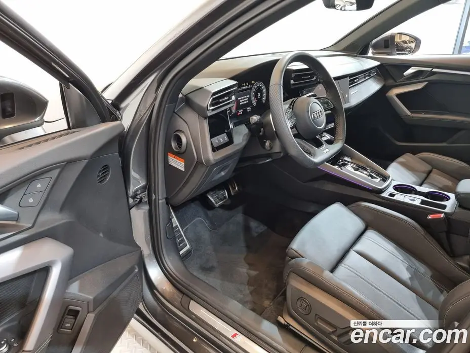 Audi A3 2025 2.0 автомат (гидро), фото 10