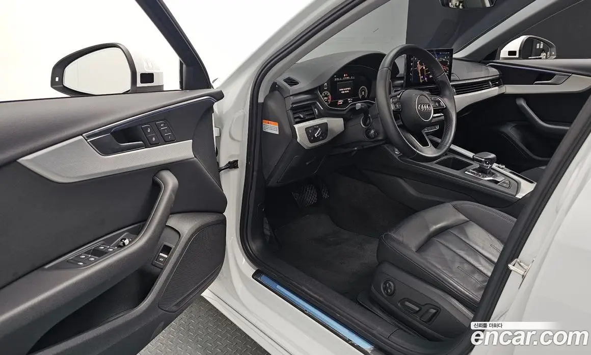 Audi A4 2021 2.0 автомат (гидро), фото 16