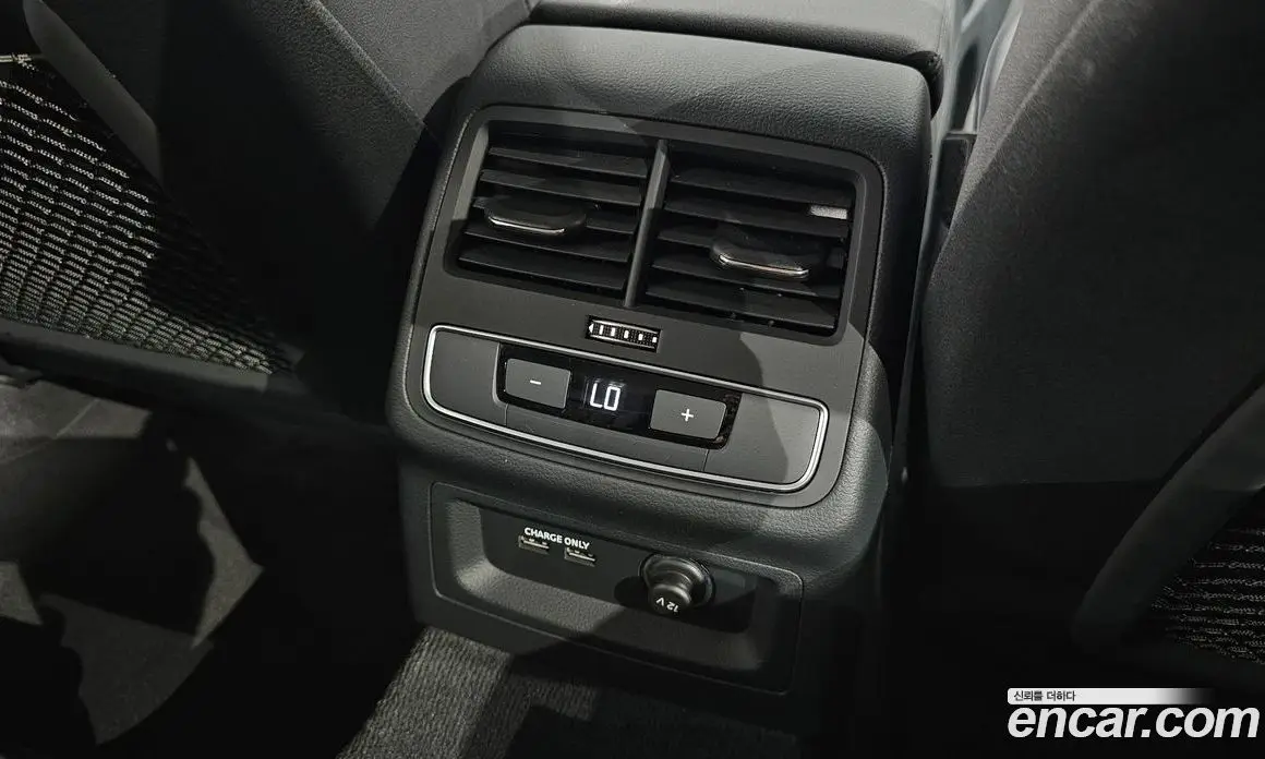Audi A4 2021 2.0 автомат (гидро), фото 26