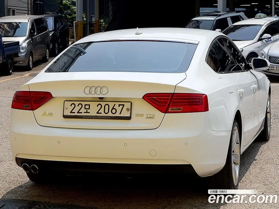 Audi A5 2014 2.0 автомат (гидро), фото 4