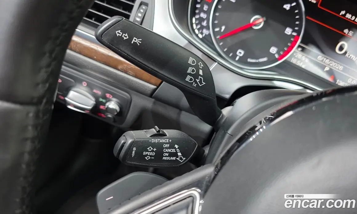 Audi A6 2014 3.0 автомат (гидро), фото 16