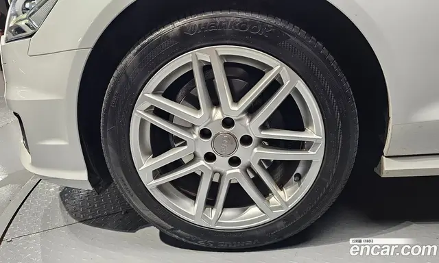 Audi A6 2016 2.0 автомат (гидро), миниатюра 5