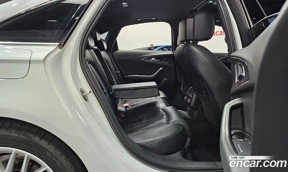 Audi A6 2018 2.0 автомат (гидро), фото 11