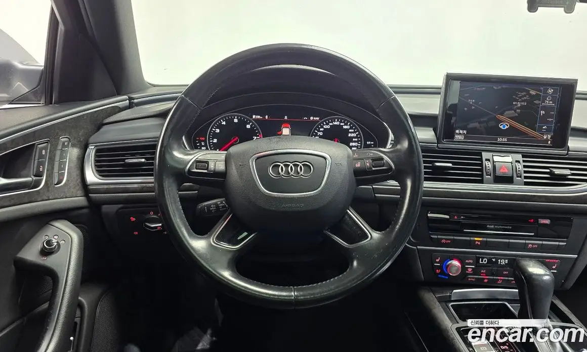 Audi A6 2018 2.0 автомат (гидро), фото 13