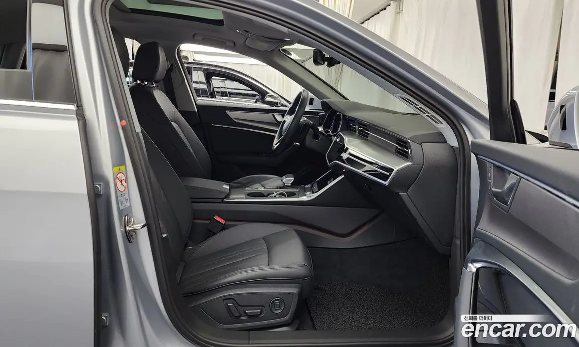 Audi A6 2020 2.0 автомат (гидро), фото 11