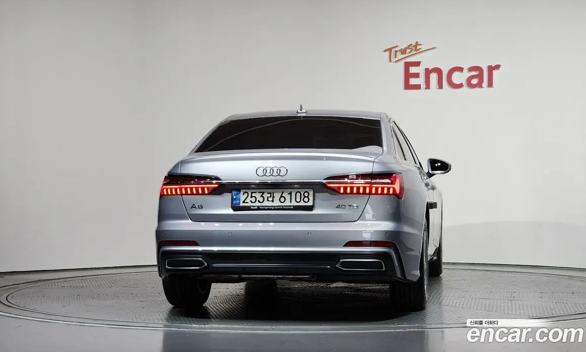 Audi A6 2020 2.0 автомат (гидро), фото 4