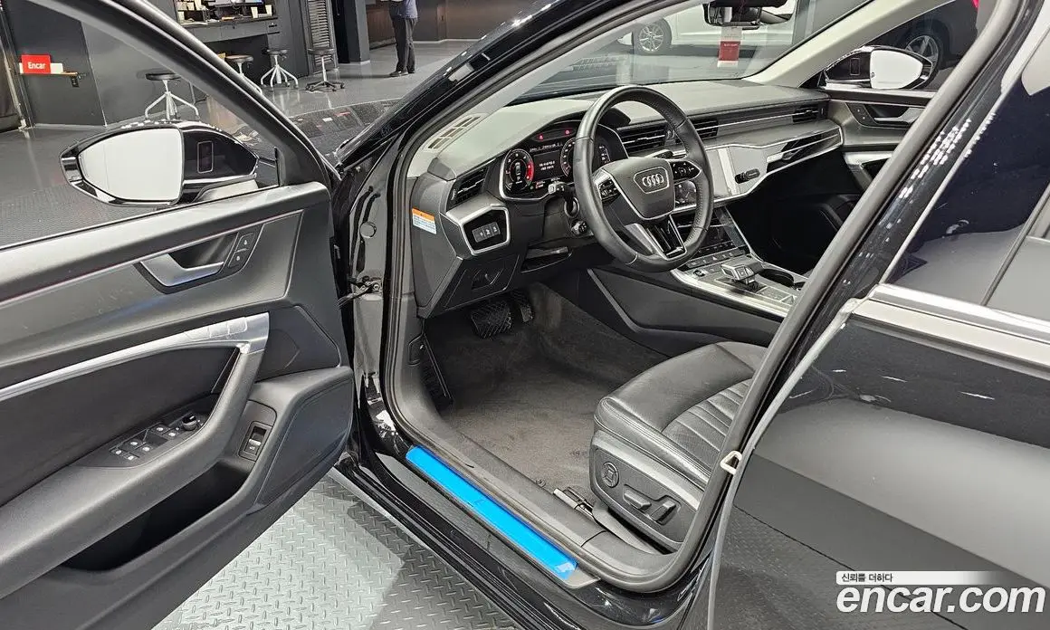 Audi A6 2021 2.0 автомат (гидро), фото 13