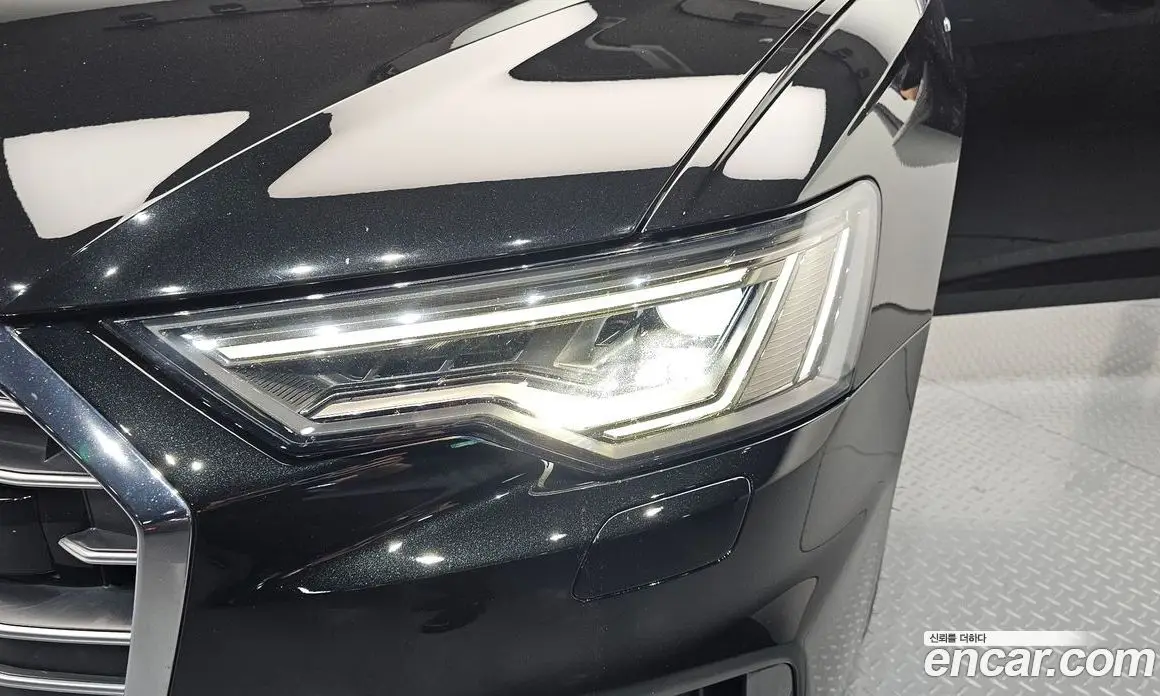 Audi A6 2021 2.0 автомат (гидро), фото 8