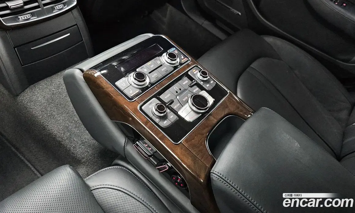 Audi A8 2014 4.1 автомат (гидро), фото 17