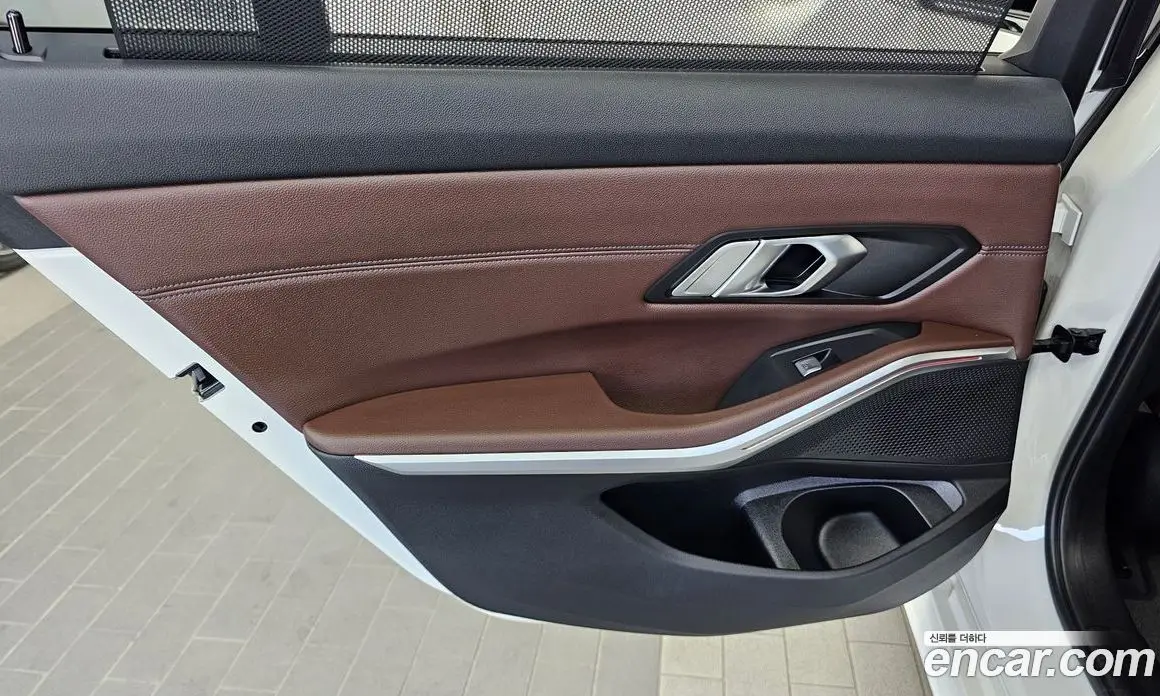 BMW 3 серия 2022 2.0 автомат (гидро), фото 15
