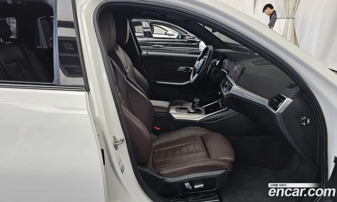 BMW 3 серия 2022 2.0 автомат (гидро), фото 17