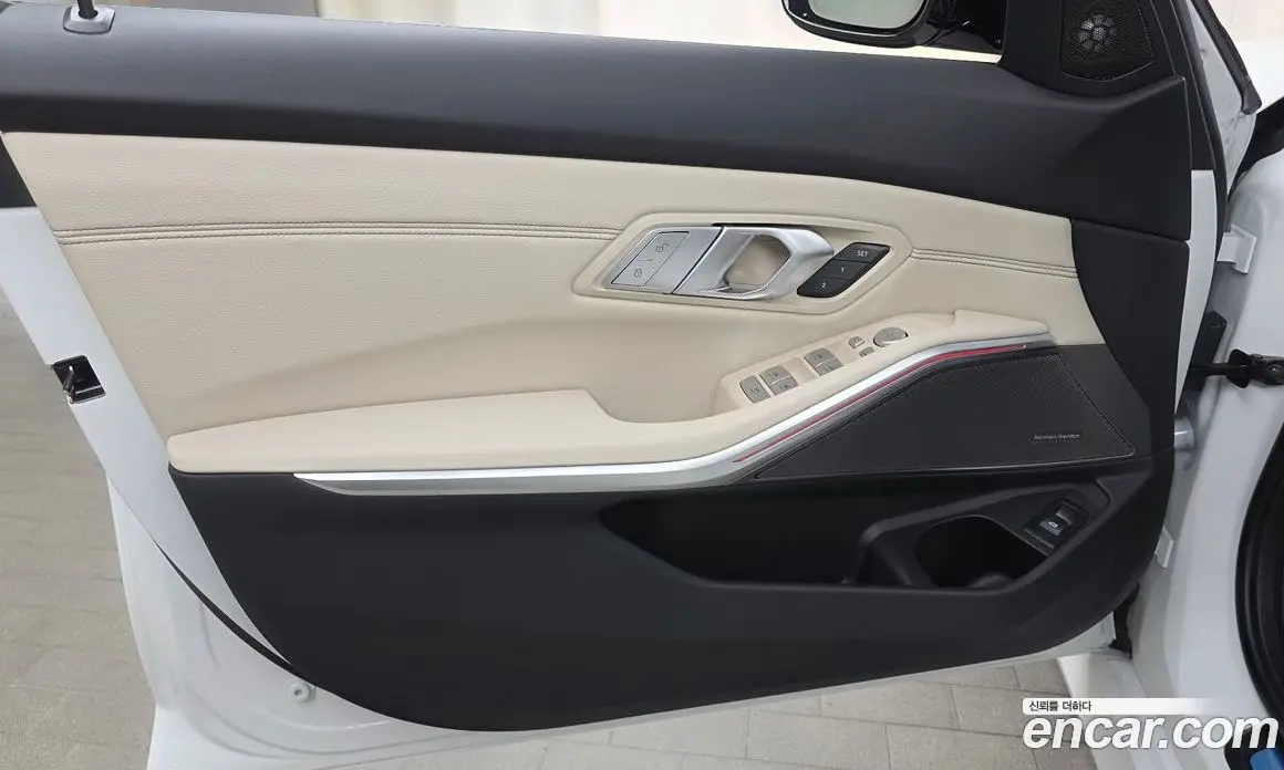 BMW 3 серия 2025 3.0 автомат (гидро), фото 14