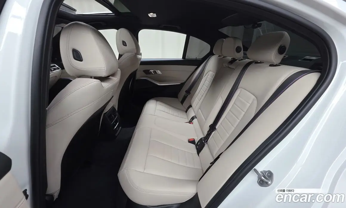 BMW 3 серия 2025 3.0 автомат (гидро), фото 18