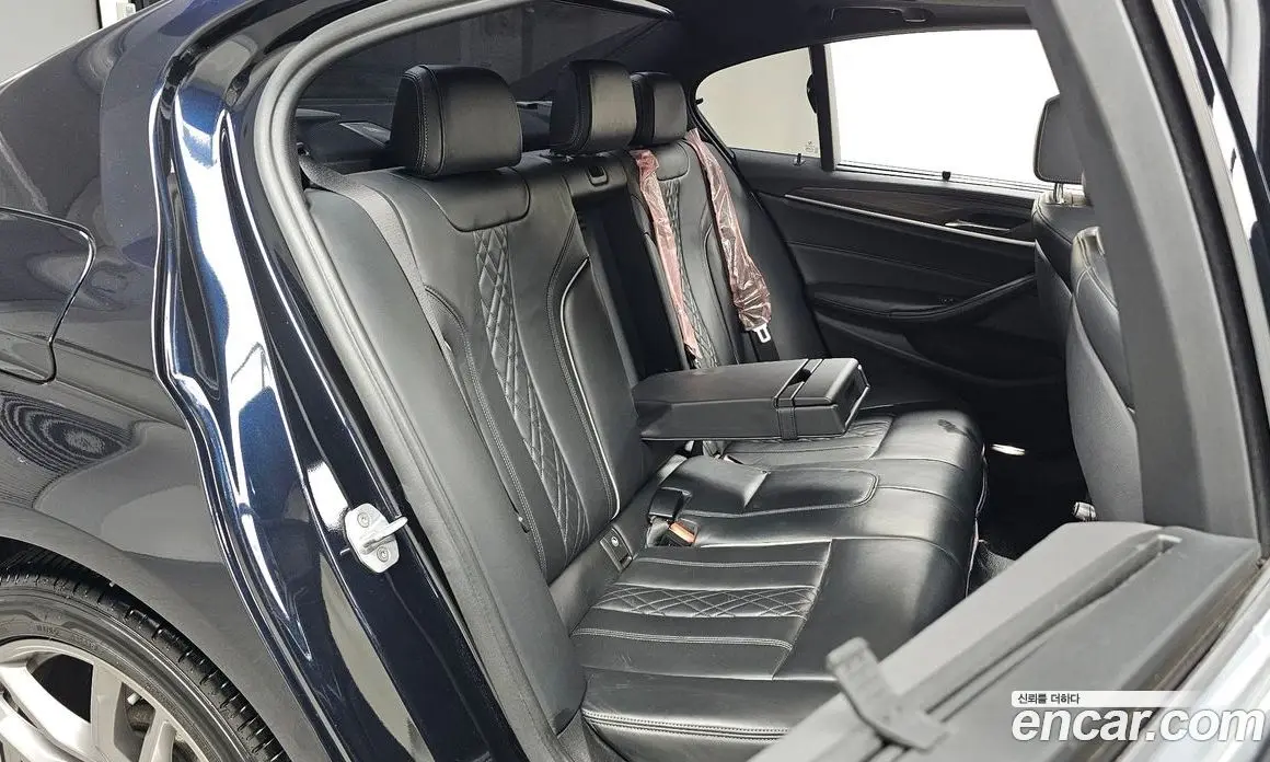BMW 5 серия 2018 2.0 автомат (гидро), фото 16